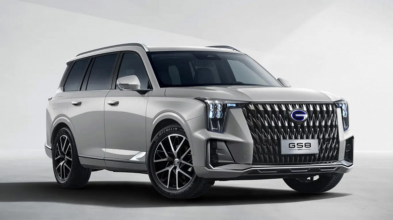 В Россию едет «китайский Cadillac» с «чешуей дракона» — это гибридный GAC GS8 Dragon